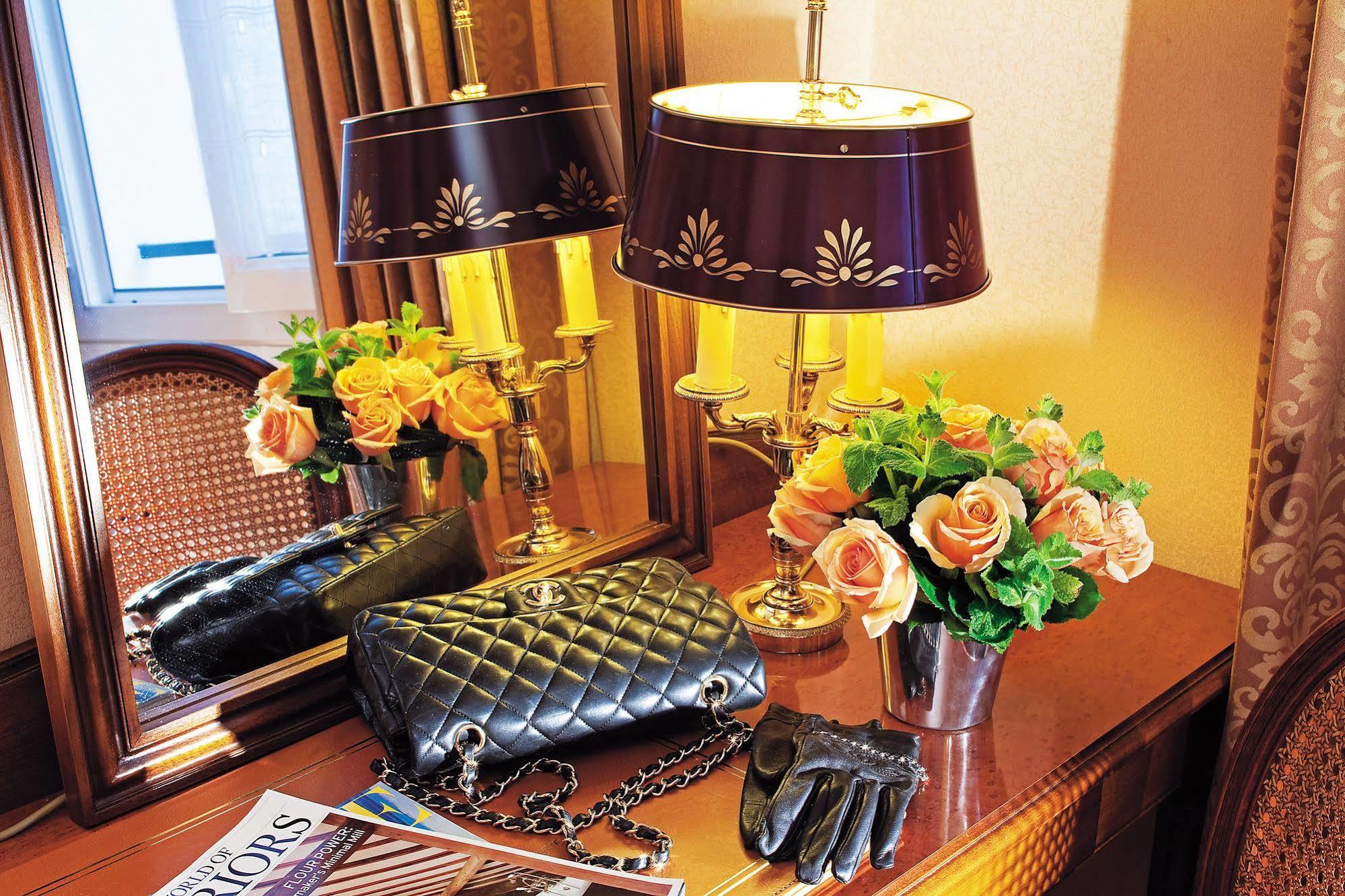 Hotel De Varenne Paris Eksteriør billede
